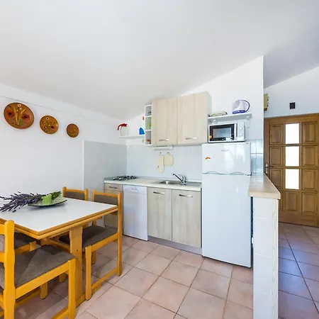 12346b Apartamento *